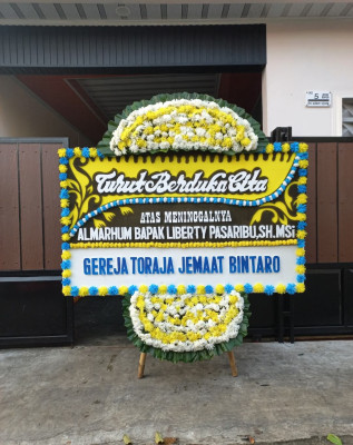 Papan Bunga Duka di Palopo