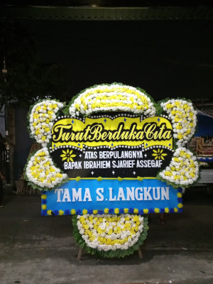 Papan Bunga Duka di Palopo